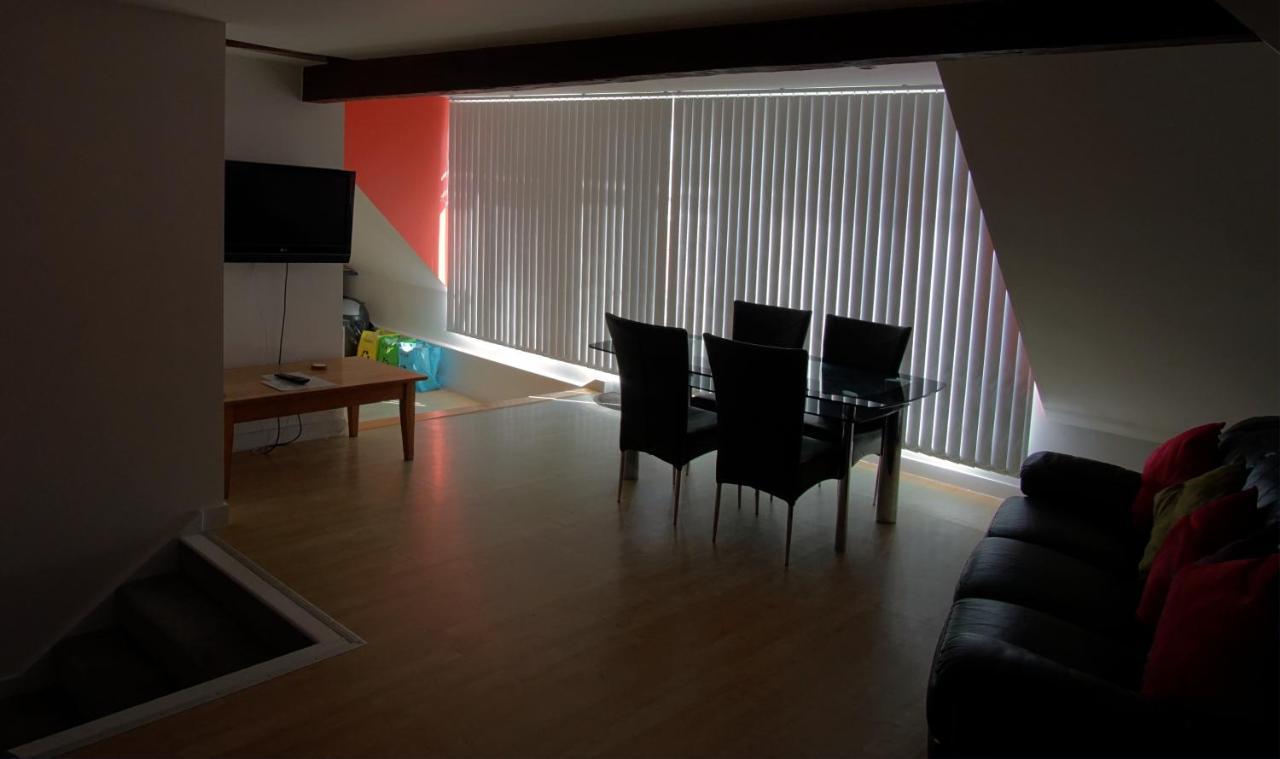 Stunning Central Exeter Apartment With Balcony And Fantastic View Ngoại thất bức ảnh